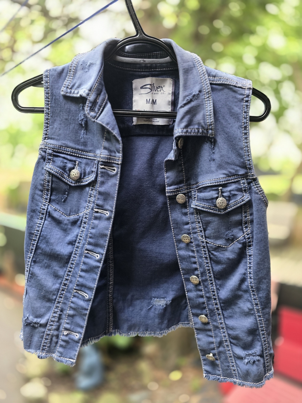 Silver Jeans Dark Blue Denim Jacket with Contrasting Stitch